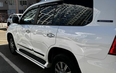 Toyota Land Cruiser 200, 2015 год, 4 500 000 рублей, 4 фотография