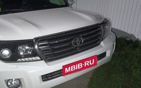 Toyota Land Cruiser 200, 2015 год, 4 500 000 рублей, 6 фотография