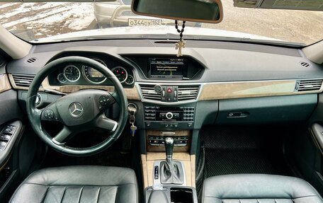 Mercedes-Benz E-Класс, 2009 год, 1 300 000 рублей, 12 фотография