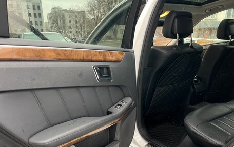 Mercedes-Benz E-Класс, 2009 год, 1 300 000 рублей, 20 фотография
