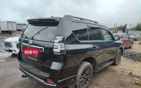 Toyota Land Cruiser Prado 150 рестайлинг 2, 2021 год, 5 900 000 рублей, 3 фотография