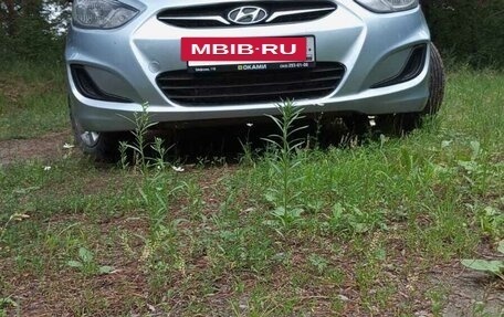 Hyundai Solaris II рестайлинг, 2012 год, 580 000 рублей, 16 фотография