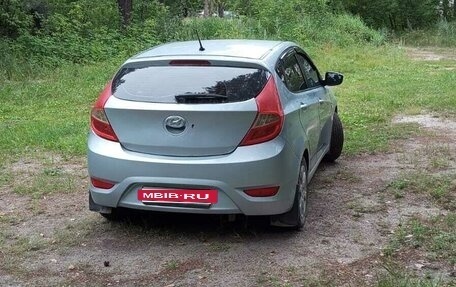 Hyundai Solaris II рестайлинг, 2012 год, 580 000 рублей, 23 фотография
