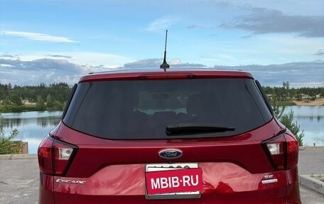 Ford Escape III, 2019 год, 1 400 000 рублей, 2 фотография