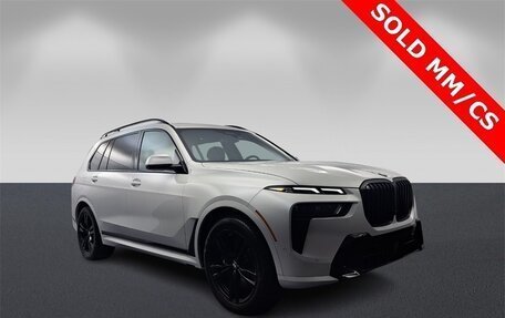 BMW X7, 2022 год, 9 452 948 рублей, 1 фотография