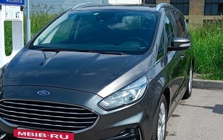 Ford S-MAX II, 2020 год, 2 390 000 рублей, 4 фотография