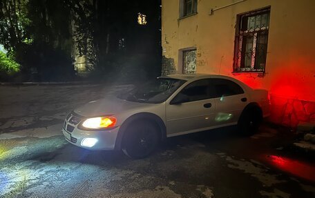 Dodge Stratus II, 2004 год, 450 000 рублей, 12 фотография