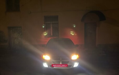 Dodge Stratus II, 2004 год, 450 000 рублей, 20 фотография