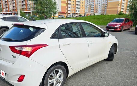 Hyundai i30 II рестайлинг, 2012 год, 749 000 рублей, 2 фотография