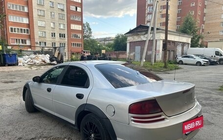 Dodge Stratus II, 2004 год, 450 000 рублей, 9 фотография