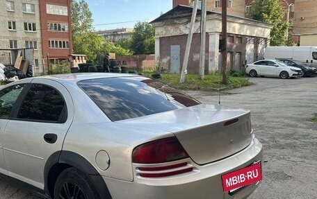 Dodge Stratus II, 2004 год, 450 000 рублей, 10 фотография