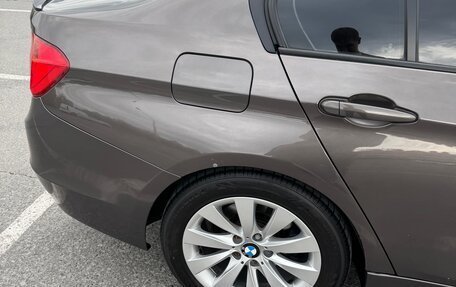 BMW 3 серия, 2012 год, 1 750 000 рублей, 19 фотография