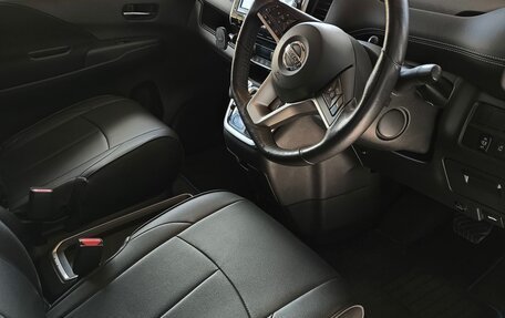 Nissan Serena IV, 2018 год, 2 130 000 рублей, 21 фотография