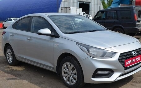 Hyundai Solaris II рестайлинг, 2018 год, 880 000 рублей, 2 фотография