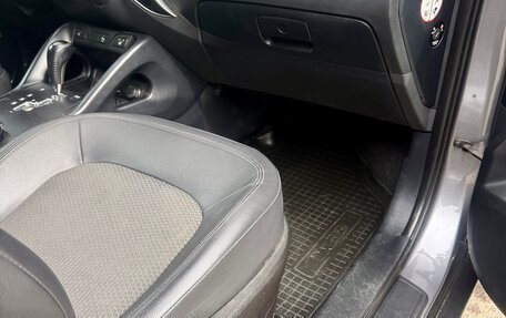 Hyundai ix35 I рестайлинг, 2012 год, 1 150 000 рублей, 11 фотография