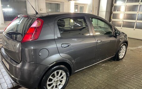 Fiat Punto III Punto Evo рестайлинг, 2007 год, 230 000 рублей, 3 фотография