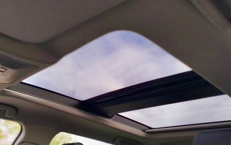 Toyota RAV4, 2019 год, 2 950 000 рублей, 6 фотография