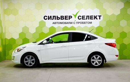 Hyundai Solaris II рестайлинг, 2011 год, 750 000 рублей, 7 фотография