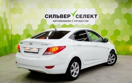 Hyundai Solaris II рестайлинг, 2011 год, 750 000 рублей, 2 фотография