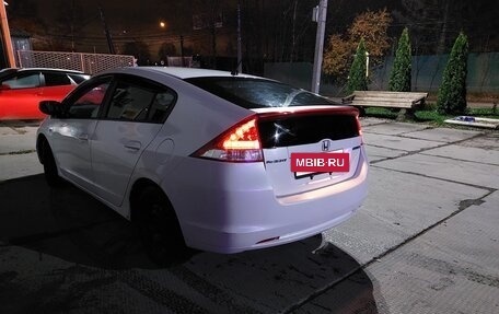 Honda Insight II рестайлинг, 2010 год, 695 000 рублей, 3 фотография