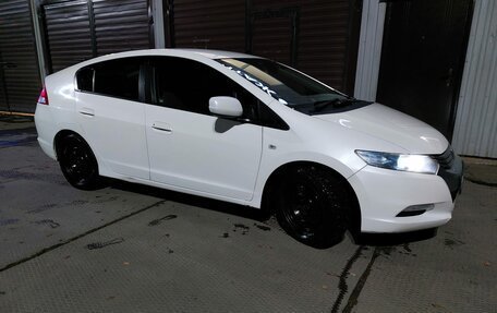 Honda Insight II рестайлинг, 2010 год, 695 000 рублей, 2 фотография
