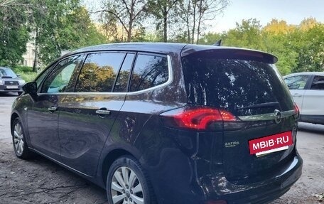 Opel Zafira C рестайлинг, 2013 год, 1 350 000 рублей, 4 фотография