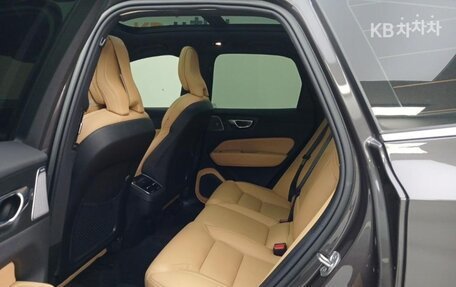 Volvo XC60 II, 2022 год, 4 240 010 рублей, 12 фотография