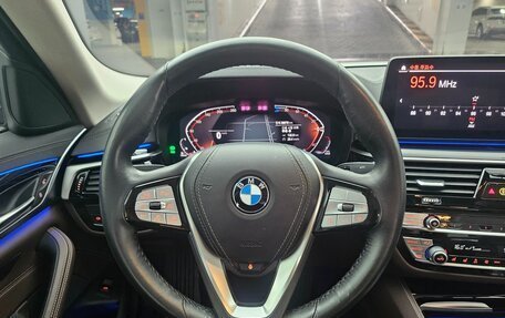 BMW 5 серия, 2022 год, 4 500 000 рублей, 8 фотография
