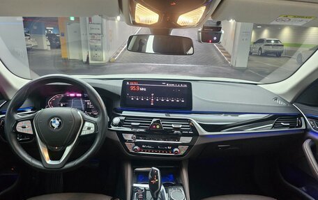 BMW 5 серия, 2022 год, 4 500 000 рублей, 6 фотография