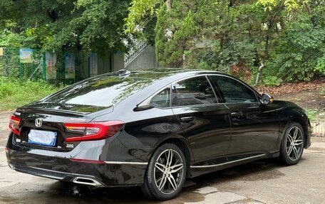 Honda Accord IX рестайлинг, 2022 год, 1 820 000 рублей, 4 фотография