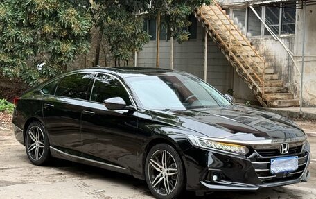 Honda Accord IX рестайлинг, 2022 год, 1 820 000 рублей, 2 фотография