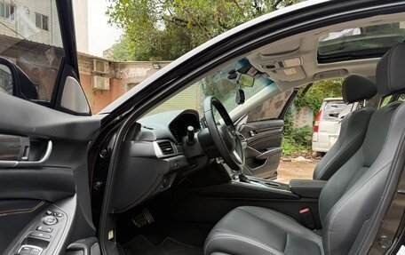 Honda Accord IX рестайлинг, 2022 год, 1 820 000 рублей, 7 фотография