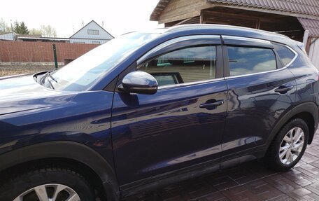 Hyundai Tucson III, 2018 год, 2 200 000 рублей, 3 фотография