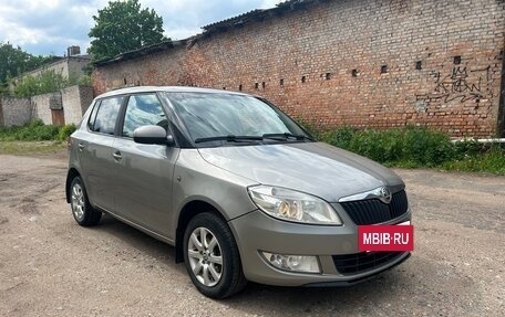 Skoda Fabia II, 2011 год, 459 000 рублей, 3 фотография