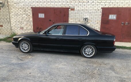 BMW 5 серия, 1990 год, 505 000 рублей, 12 фотография