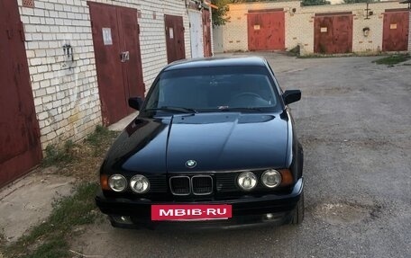 BMW 5 серия, 1990 год, 505 000 рублей, 2 фотография