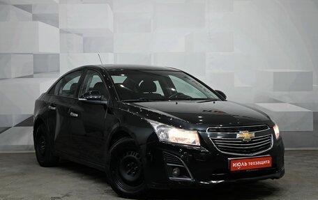 Chevrolet Cruze II, 2013 год, 880 000 рублей, 3 фотография