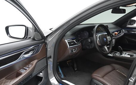 BMW 7 серия, 2022 год, 6 720 000 рублей, 6 фотография