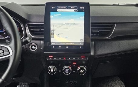 Renault Captur II, 2022 год, 1 588 000 рублей, 10 фотография