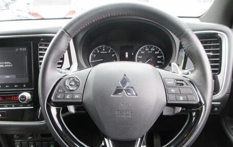 Mitsubishi Outlander III рестайлинг 3, 2020 год, 2 200 073 рублей, 4 фотография