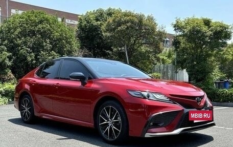 Toyota Camry, 2022 год, 2 190 000 рублей, 3 фотография
