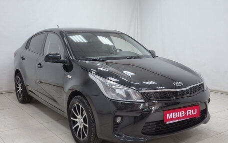 KIA Rio IV, 2017 год, 1 240 000 рублей, 3 фотография
