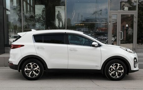 KIA Sportage IV рестайлинг, 2019 год, 2 000 000 рублей, 4 фотография