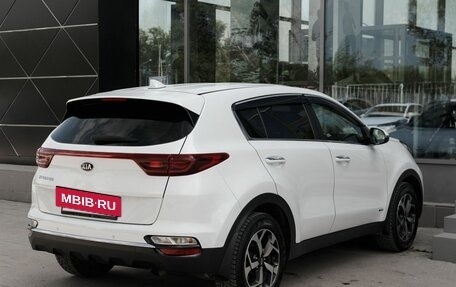 KIA Sportage IV рестайлинг, 2019 год, 2 000 000 рублей, 5 фотография