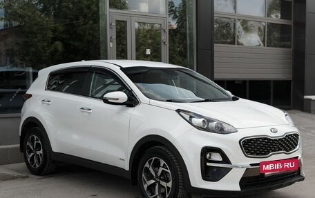 KIA Sportage IV рестайлинг, 2019 год, 2 000 000 рублей, 3 фотография