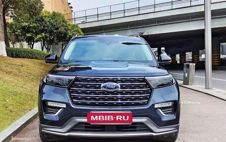 Ford Explorer VI, 2020 год, 2 780 000 рублей, 2 фотография