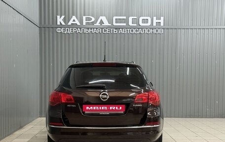 Opel Astra J, 2013 год, 780 000 рублей, 4 фотография