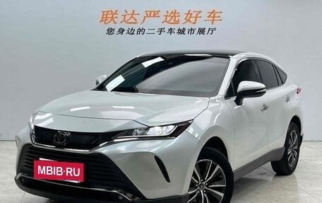 Toyota Harrier, 2021 год, 2 843 000 рублей, 2 фотография