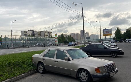 Mercedes-Benz E-Класс, 1992 год, 320 000 рублей, 4 фотография