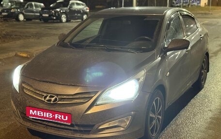 Hyundai Solaris II рестайлинг, 2016 год, 450 000 рублей, 2 фотография
